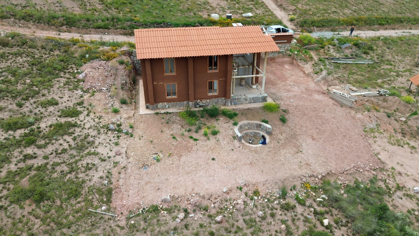 Fogata circular en construcción, vista aérea real